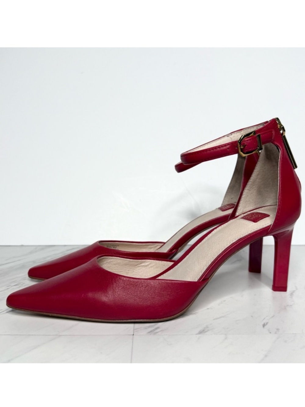 Louise Et Cie Kamren Red Leather Pointy Toe Ankle Strap Pump 9M